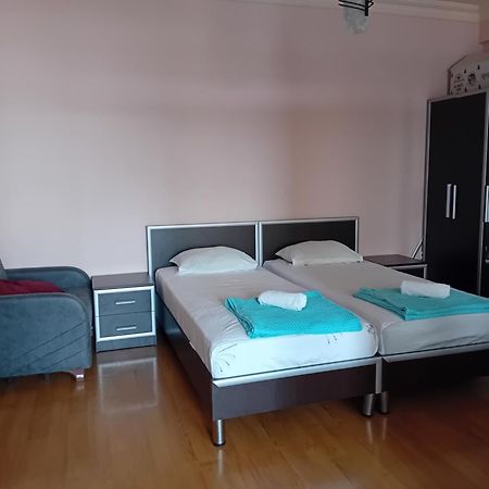 Apartment Chavchavadze 21 Batumi Luaran gambar